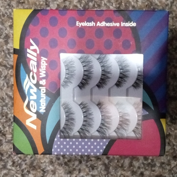 Newcally Natural & Wispy Eyelash Set - Picture 2 of 3